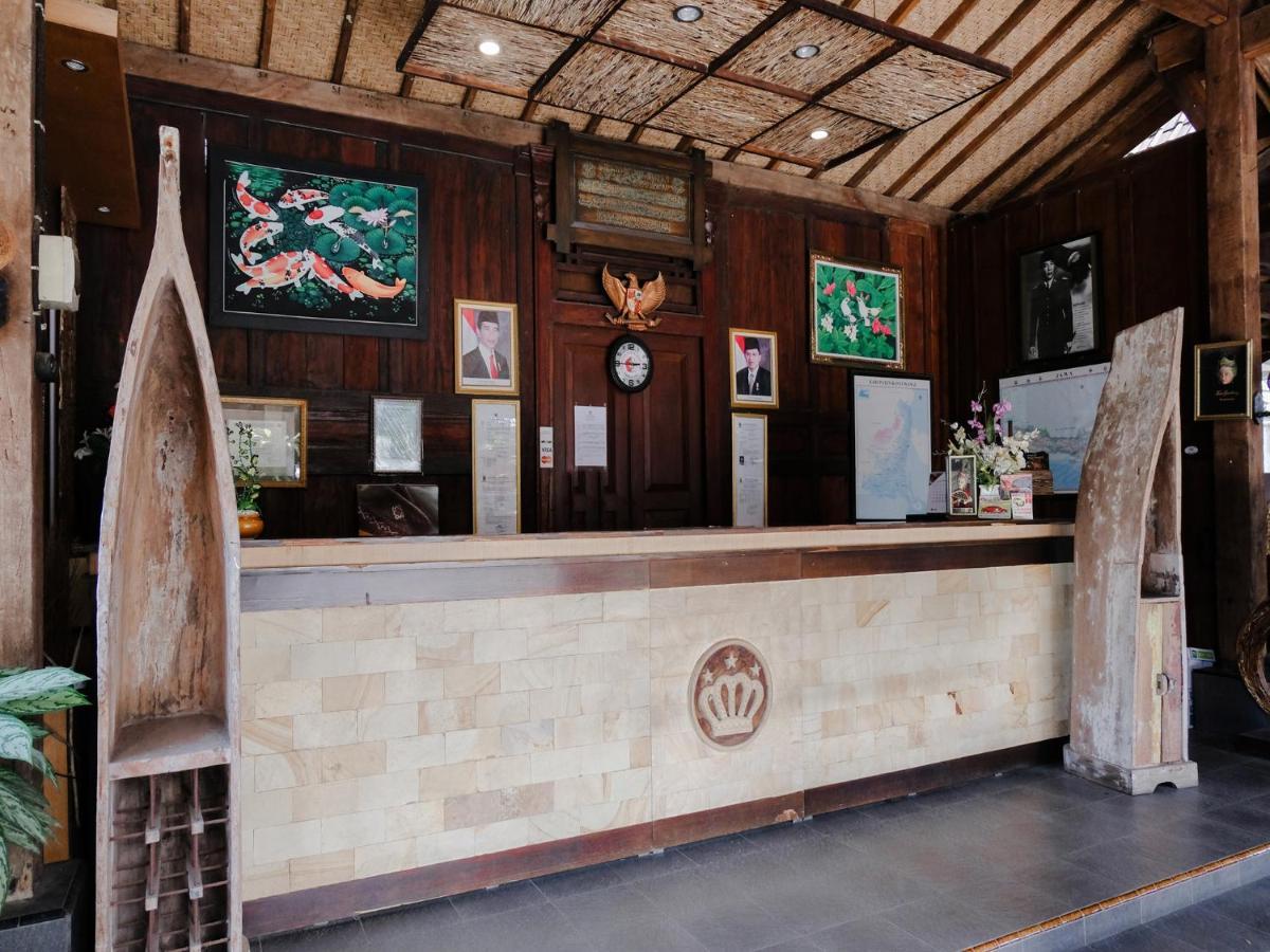 Mahkota Plengkung